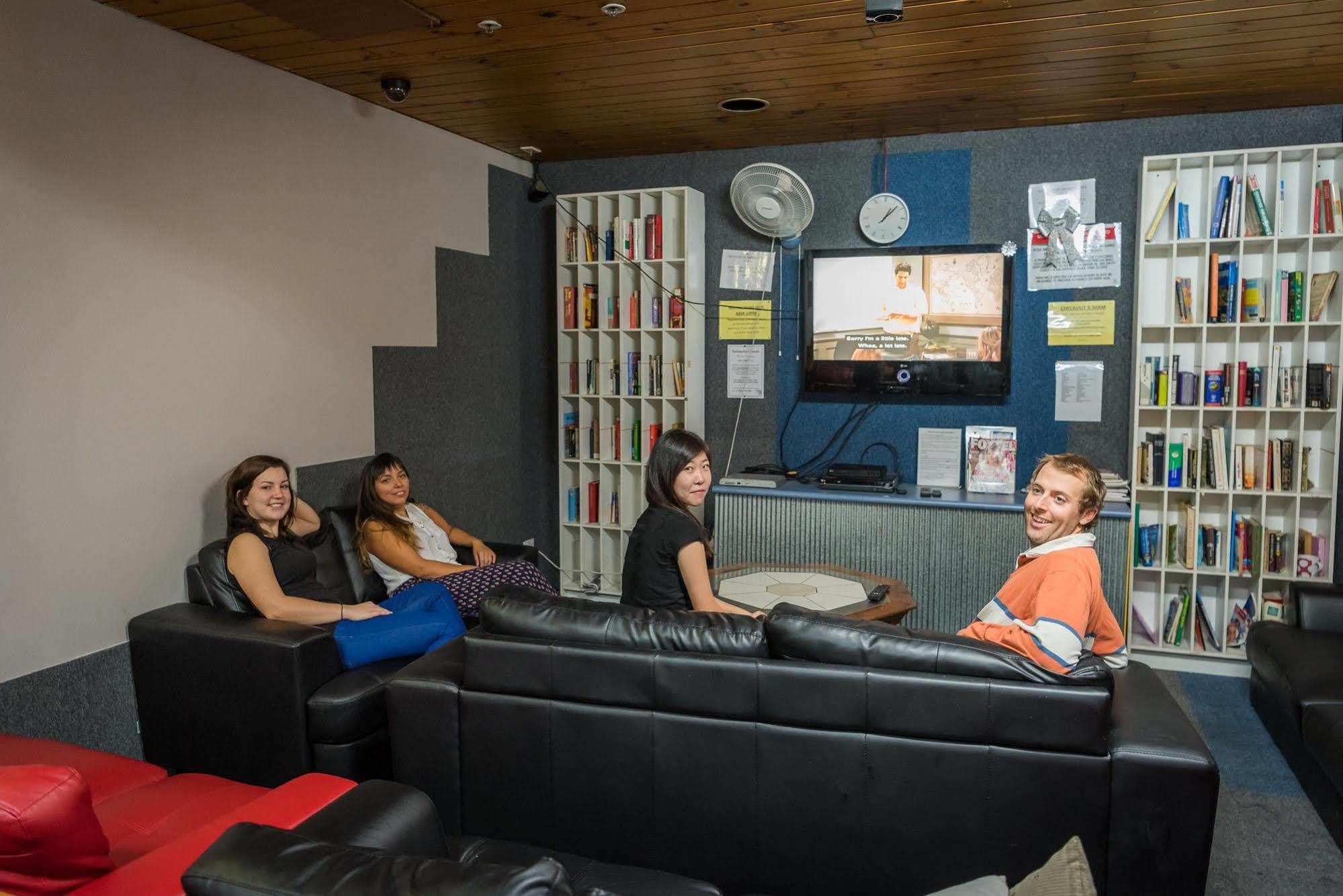 Blue Galah International Backpackers Hostel Adelaide Buitenkant foto